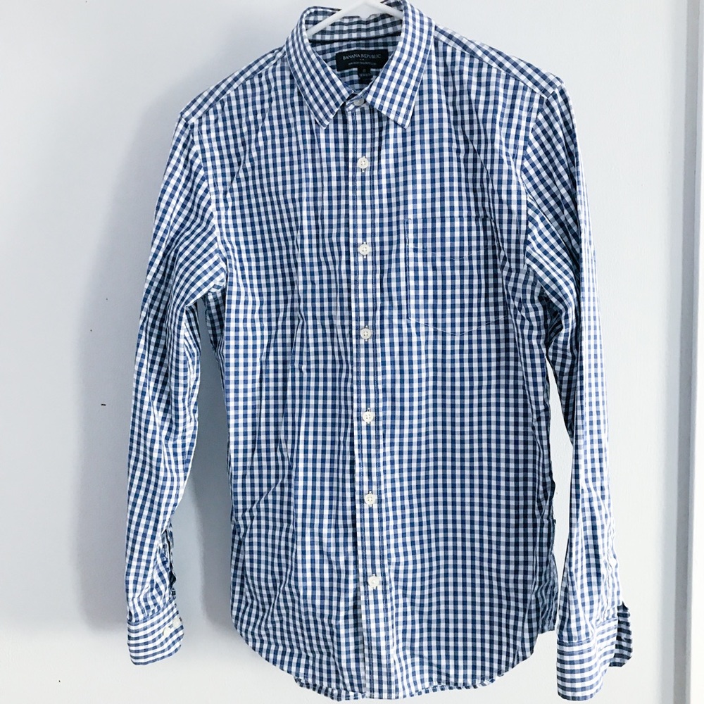 Banana Republic Tailored Slim Buttondown